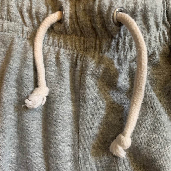 Very comfy Capri joggers! - Picture 4 of 4